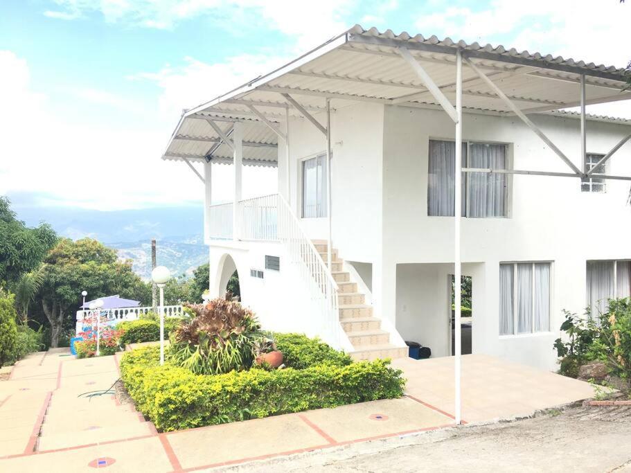 Mesitas Del Colegio Holiday home El Colegio (Cundinamarca)