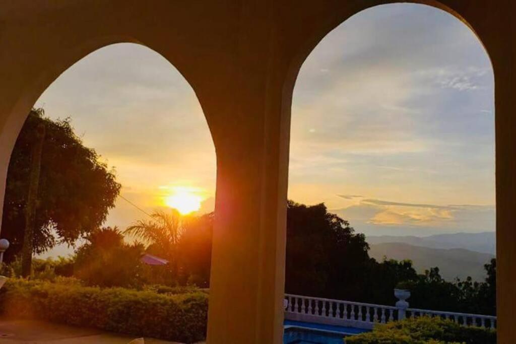 Mesitas Del Colegio Holiday home *
